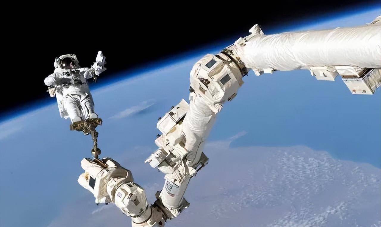 原创原创1992年宇航员夫妻上天究竟有没发生故事结果显而易见