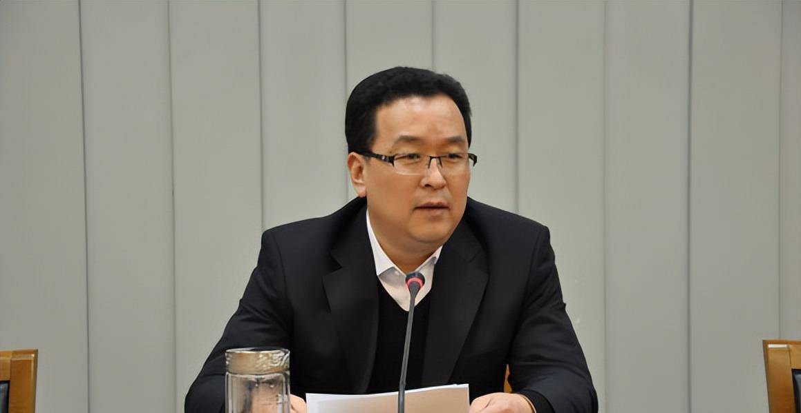 原创"双面"张和:深耕25年升任唐山一把手,受贿数亿,退休后才落马