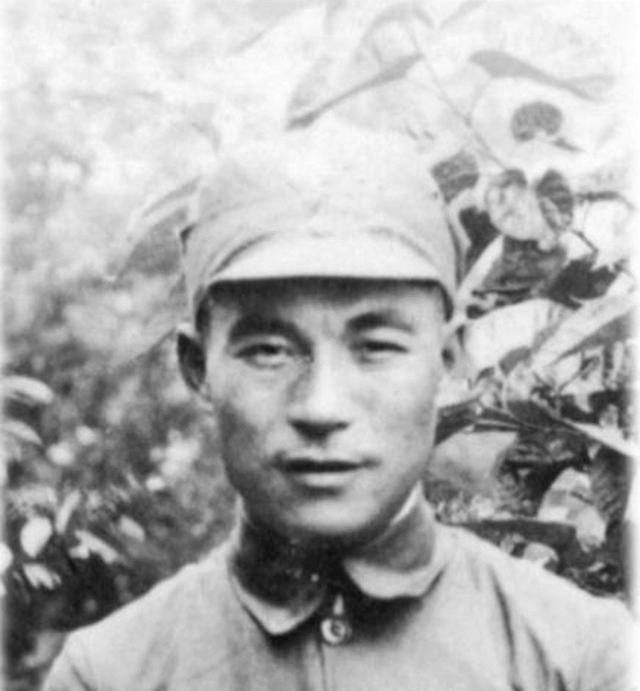 原创原创中将刘飞有多渴望知识曾言见过一个读书把眉毛烧掉的司令