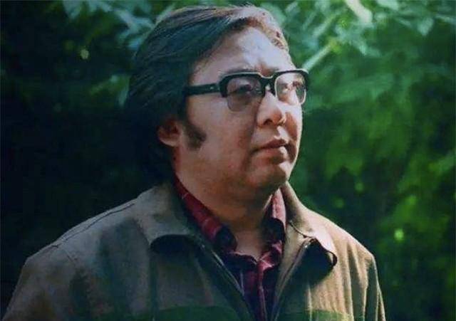 原创丈夫临死林达离婚被骂,后小叔子说情:不怪嫂子,作家妻子太辛苦