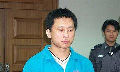 原创北理一小伙醉后遭"捡尸",为泄愤连杀6名施暴男,枪毙时仅24岁_李义