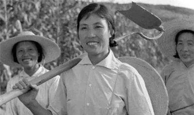 原创她是陈永贵提拔的副手1980年被免职调任如今76岁仍在大寨工作