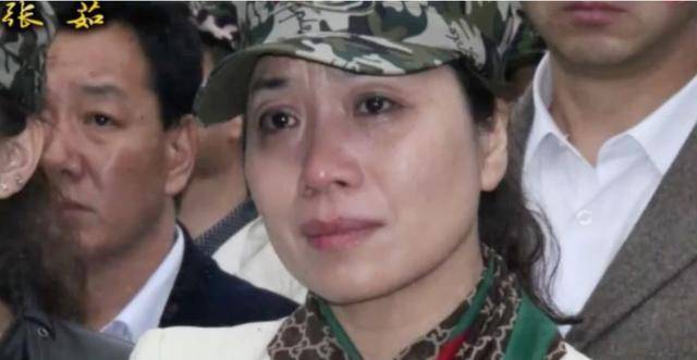 老山战场照死吻医护兵张茹送别18岁小战士她后来怎样了