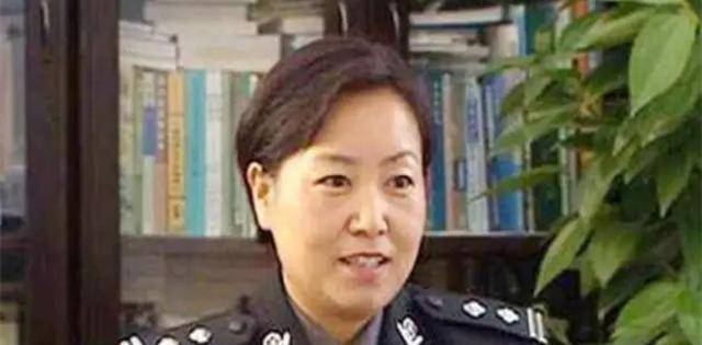 "女神警"任长霞:40岁因公牺牲,如今他儿子的工作令人自豪_登封_公安局
