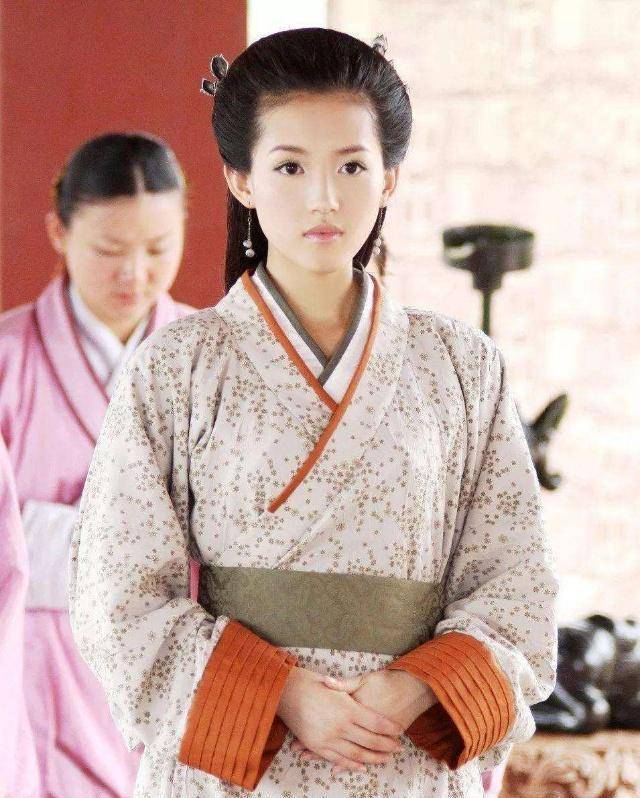 原创原创明朝最美的艳后入宫仅两个月当上皇后却在后宫遭到太监调戏