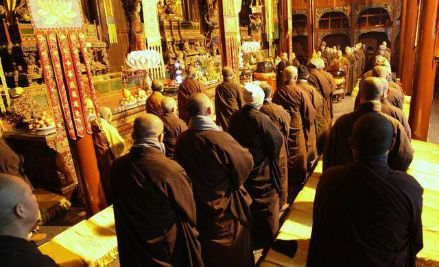 韩愈谏迎佛骨为何差点被处死真正原因唐宪宗求长生太疯狂