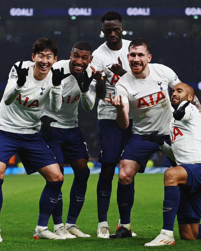 球队还有伤员需要恢复,但好消息是他们在上一场比赛中成功拿下一分,这