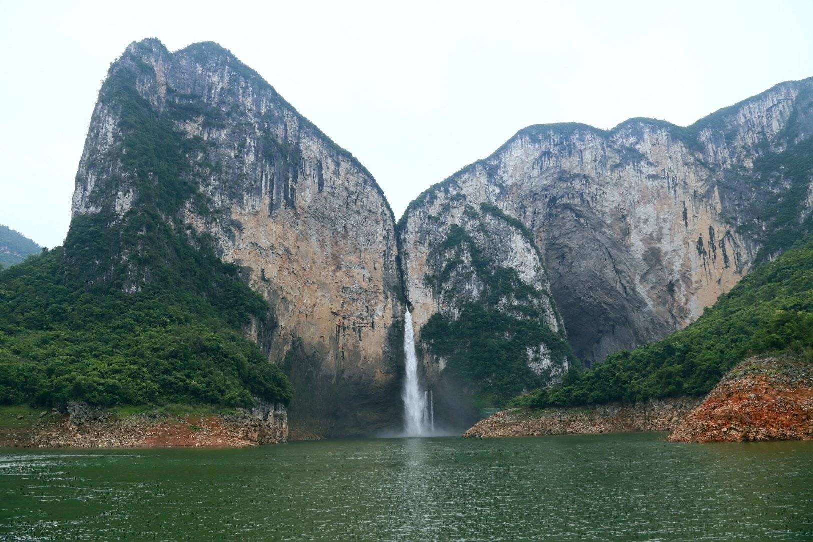 大峡谷和恩施旅游攻略恩施大峡谷老人游玩攻略