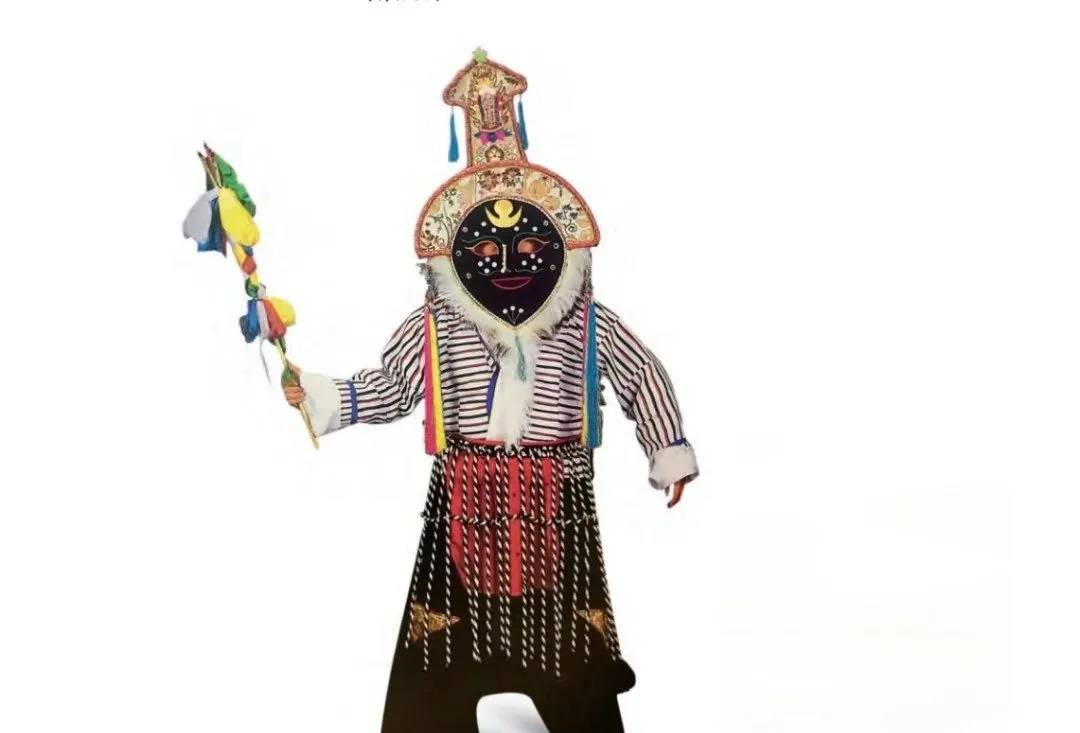 玉人面功能及其獠牙由来