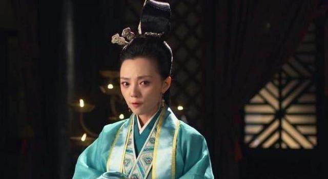 叫做寤生的名字,意思就是倒着出生的孩子,后来姜皇后就因为生产的原因