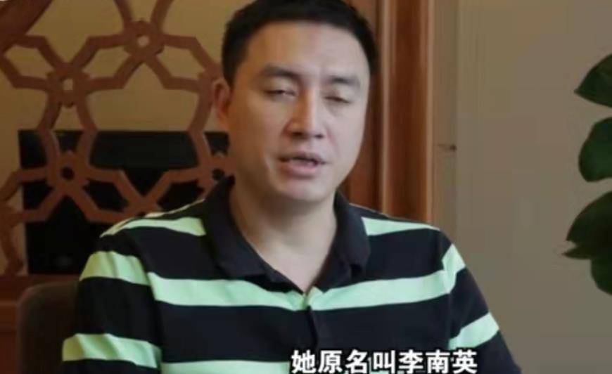 作为从小被外婆带大的孩子,刘强与李南英的感情之深不是一两句话就能