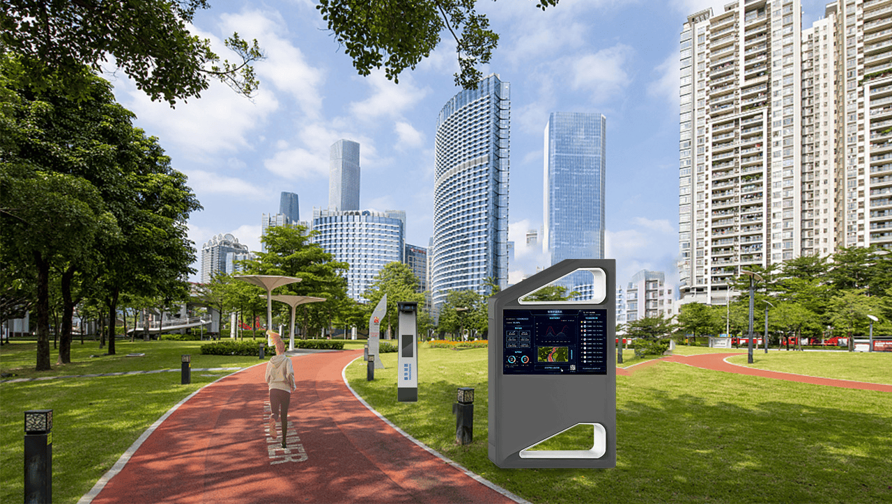 传统的健身步道只是人工打造的一条跑道路线,而智慧步道是一种结合了