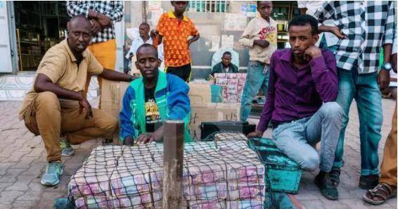 原创人人都是亿万富翁神奇国度津巴布韦当地人民的生活怎样