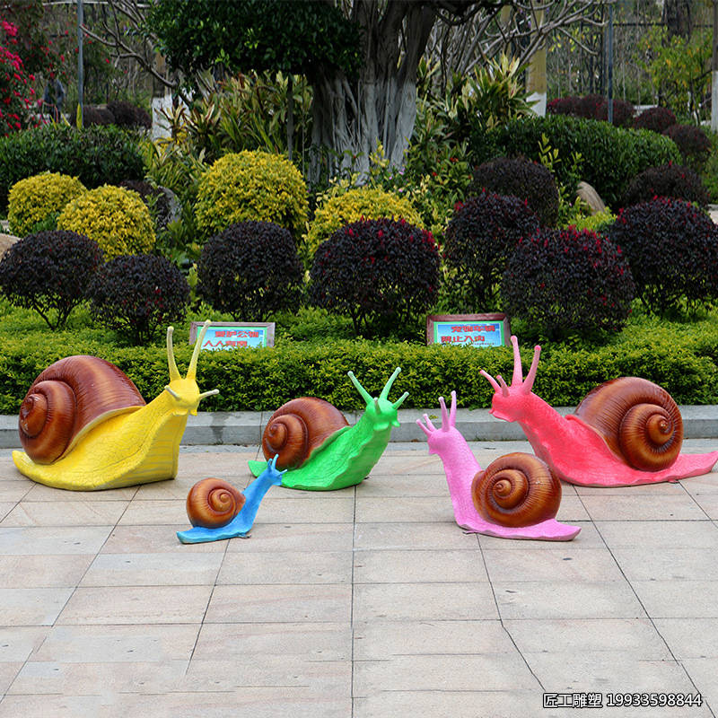 玻璃钢卡通蜗牛雕塑仿真动物公园装饰品
