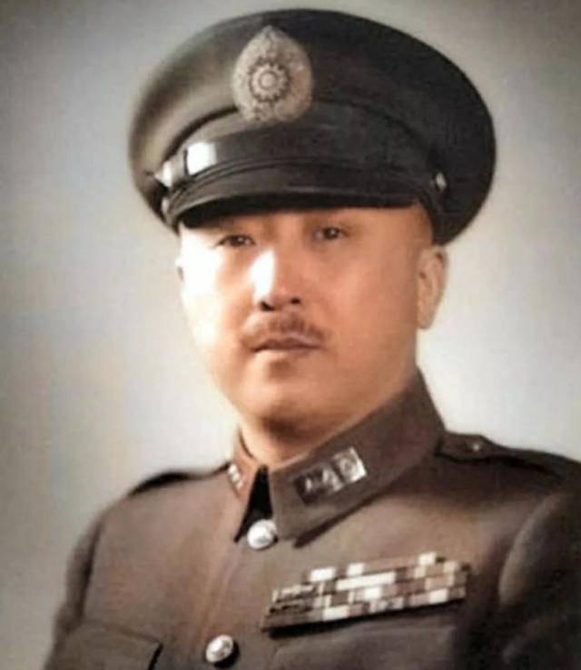 五虎将卫立煌为何坚守沈阳不出兵真是我党的高级卧底