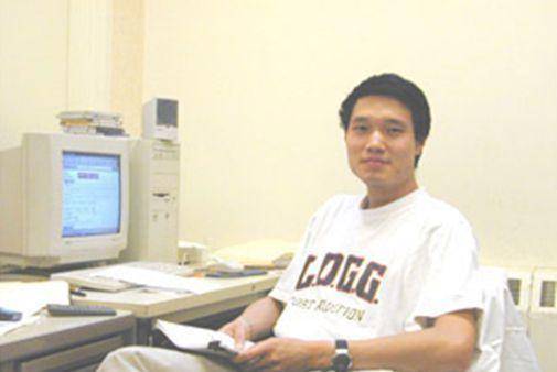 原创学霸王庆根留学美国给农村父母盖楼养老为什么最终却自杀了