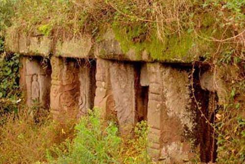 原创四川发现一座古墓挖到十分之一专家慌忙撤出禁止再挖