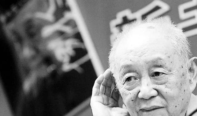 老顽童黄永玉:活着就想办追悼会,60岁买跑车兜风,96岁