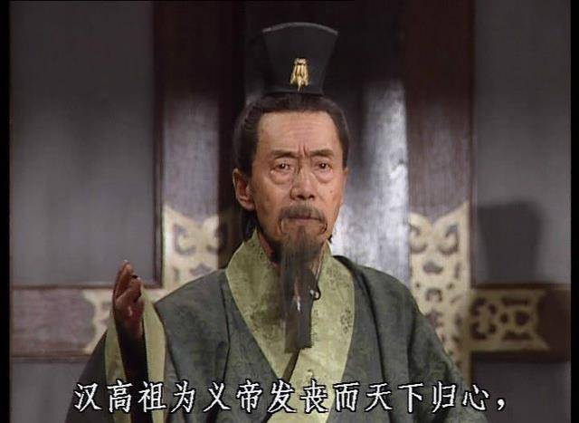 原创就凭曹操挟天子以令诸侯足以证明比袁绍刘备强多了