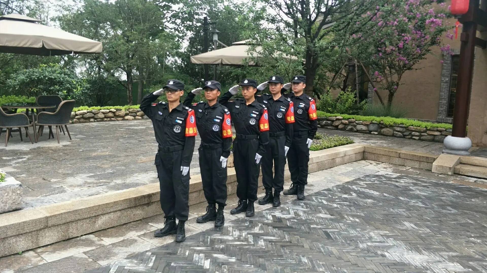 现有保安公司服务转让公司名称:上海xx保安服务有限公司注册资金:5000