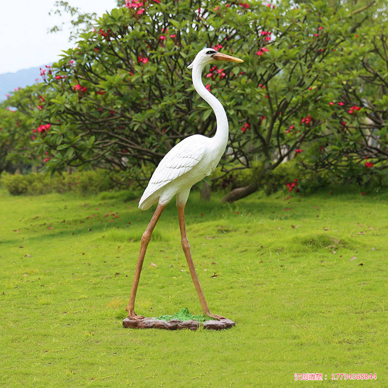 玻璃钢仿真白鹭雕塑户外园林草坪装饰小品