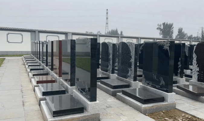 永安陵园寄托哀思表达敬意