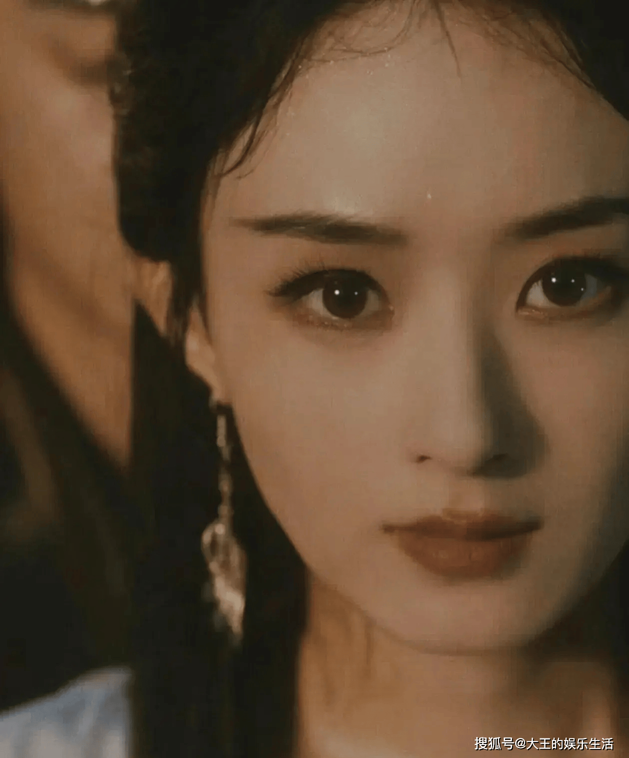 原创赵丽颖修改个人简介大女主之路彻底开始内娱黑马杀回来了