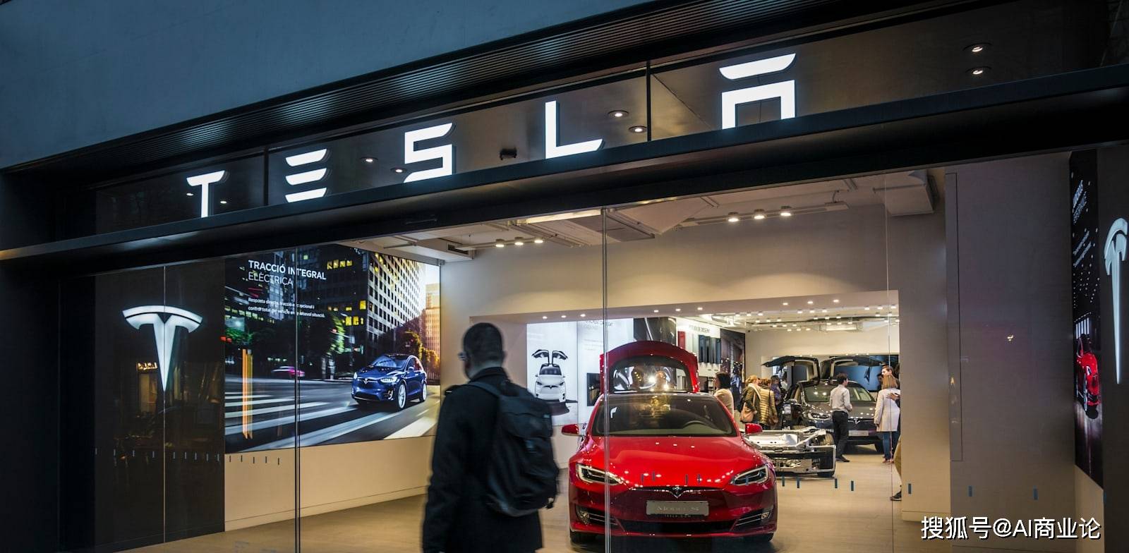 特斯拉市值跌破5000亿美元！市值今年3个月内蒸发了2900亿美元_搜狐网