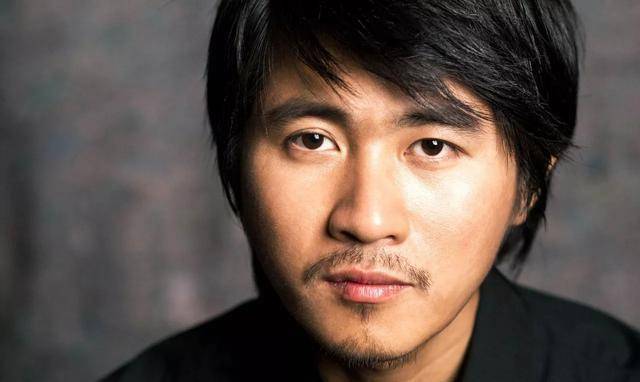 原创曾怼天怼地的韩寒如今却活成了当年他最讨厌的人