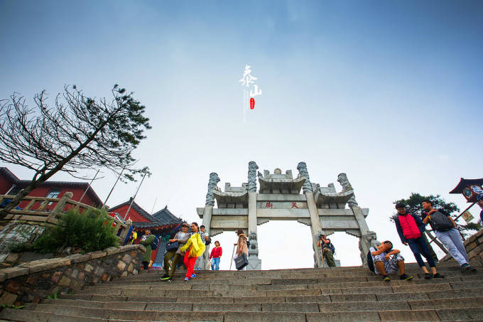 济南【趵突泉—芙蓉街—曲水亭街—黑虎泉—宽厚里—大明湖—九如山】