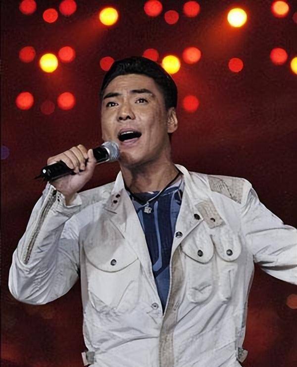 原创模范继父屠洪刚为继子买豪车却让亲生儿子退学去找工作