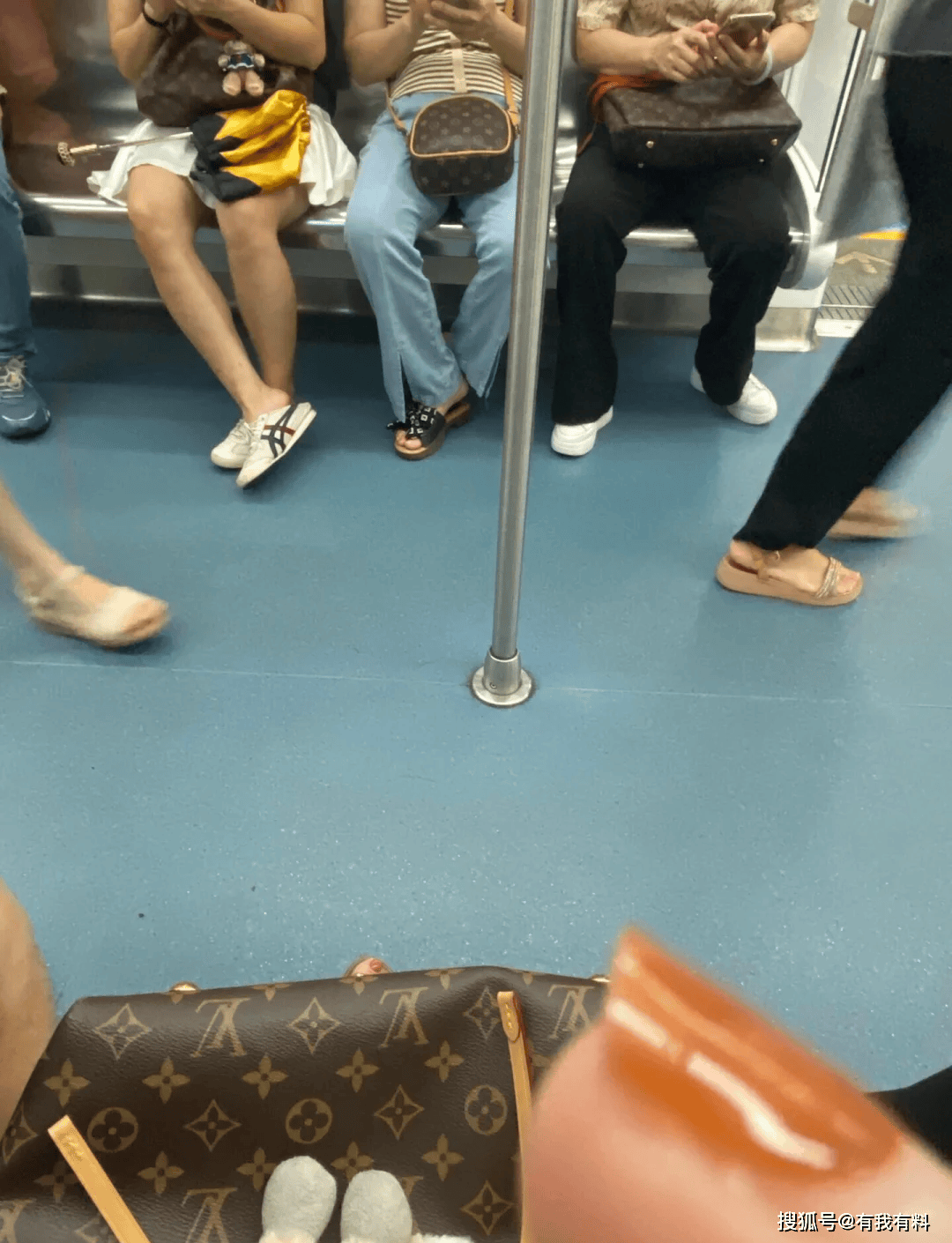 网友吐槽：深圳地铁四期调整工程的站点命名
