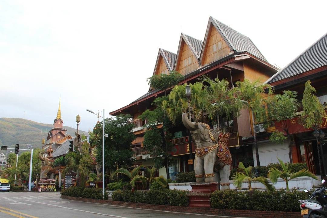 云南西双版纳旅游自驾游旅游报价,看完就知道了