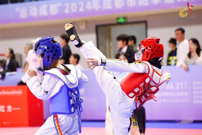 “雄冠杯”2024-2025四川省跆拳道U系列超级联赛（成都赛区）比赛举行-南方体育网