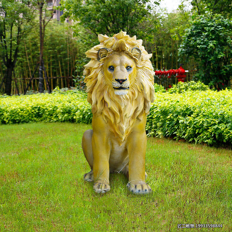 玻璃钢仿真动物狮子雕塑 动物园落地装饰摆件