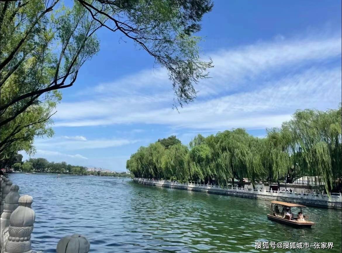 北京什刹海景点介绍及游玩攻略,美食,购物推荐及旅游建议!