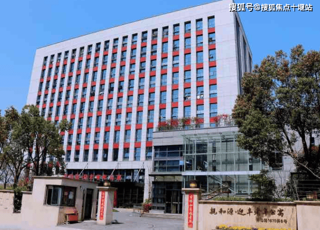 上海浦东新区亲和源老年公寓，亲和源老年公寓环境设施 