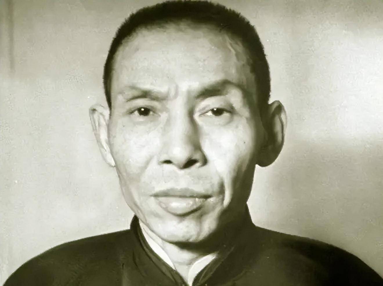 上海解放,中央广播了公安局长的大名,杜月笙:让孩儿们不要闹事