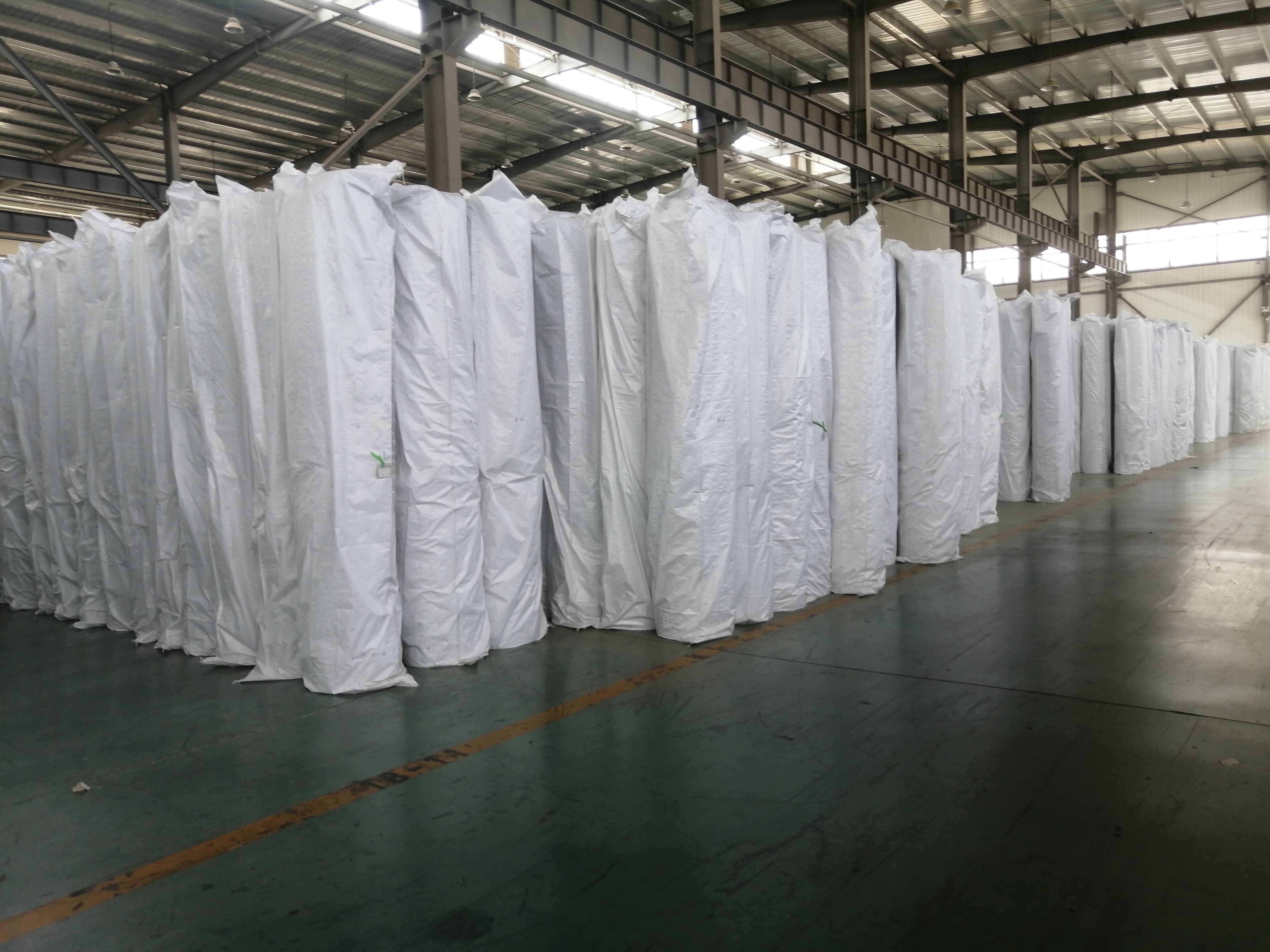 防水与耐根穿刺的防护佳品——ped14高分子防护排水异型片自粘土工布