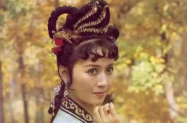 猪八戒的前妻结婚不到一年就死了,高翠兰为何能坚持三年?