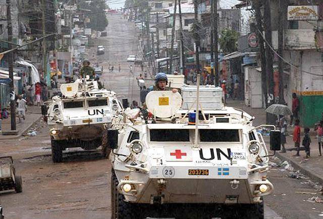 利内战结束后,美国倡导组建了联合国驻利比里亚特派团,把利作为由乱而