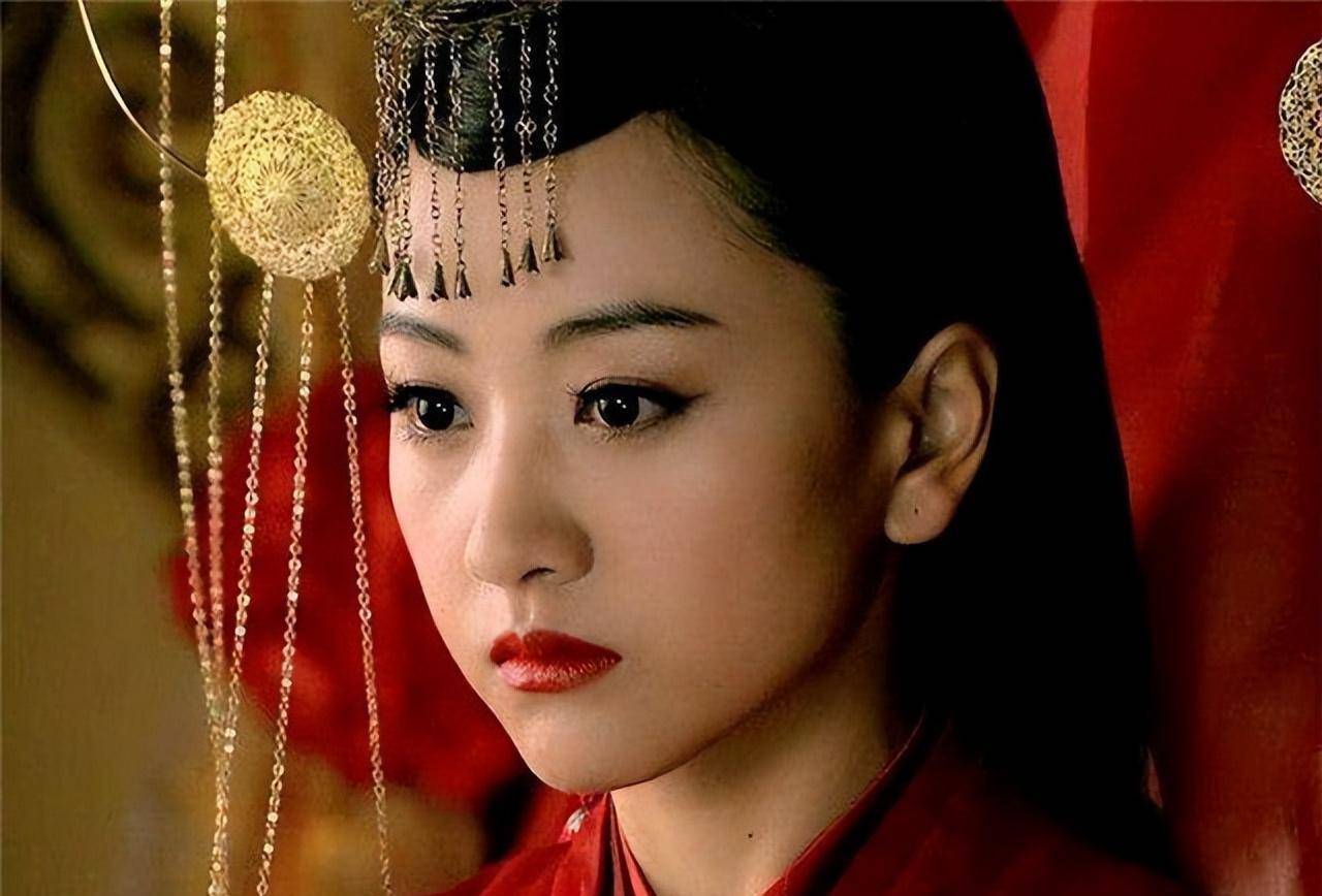 李祖娥:新婚被大伯调戏,寡居之后与小叔生子!儿子痛斥:不要脸