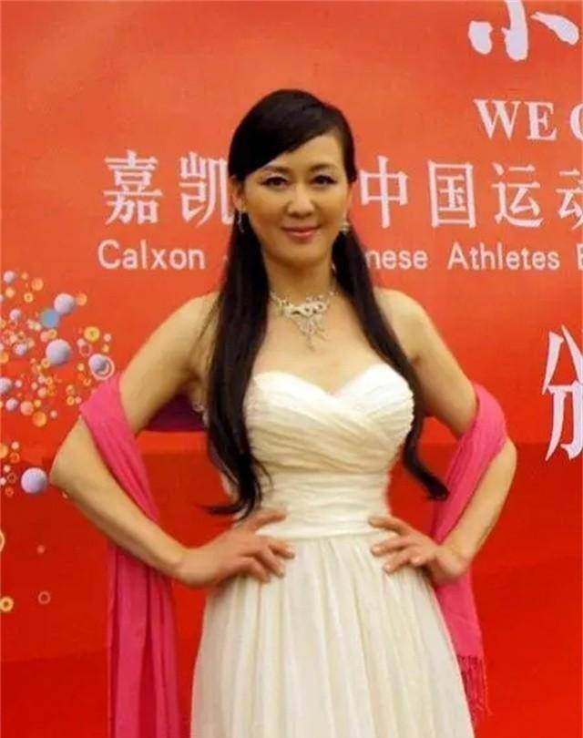 李琳:被前夫一巴掌扇到离婚!二婚嫁世界冠军,如今生活幸福滋润