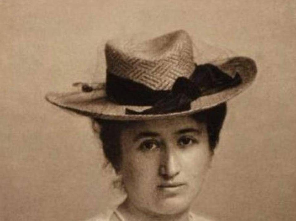 女革命家罗莎·卢森堡,与列宁齐名,却为了获得国籍与陌生人结婚