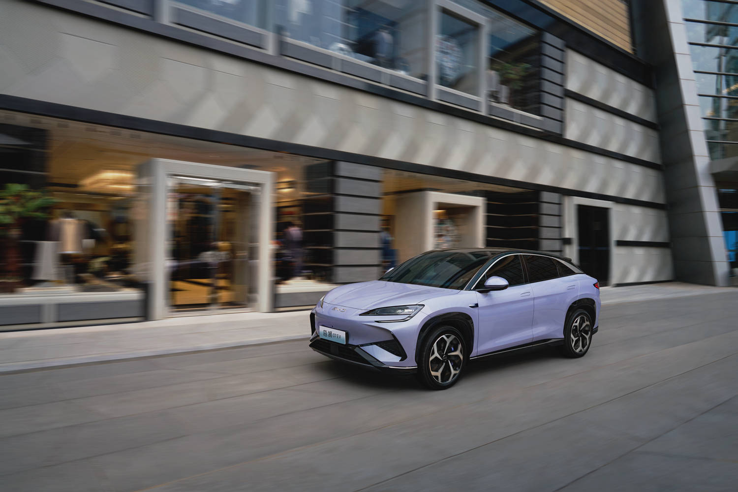 比亚迪全新e平台首款车型海狮07EV上市，12项新技术加持，18.98万起