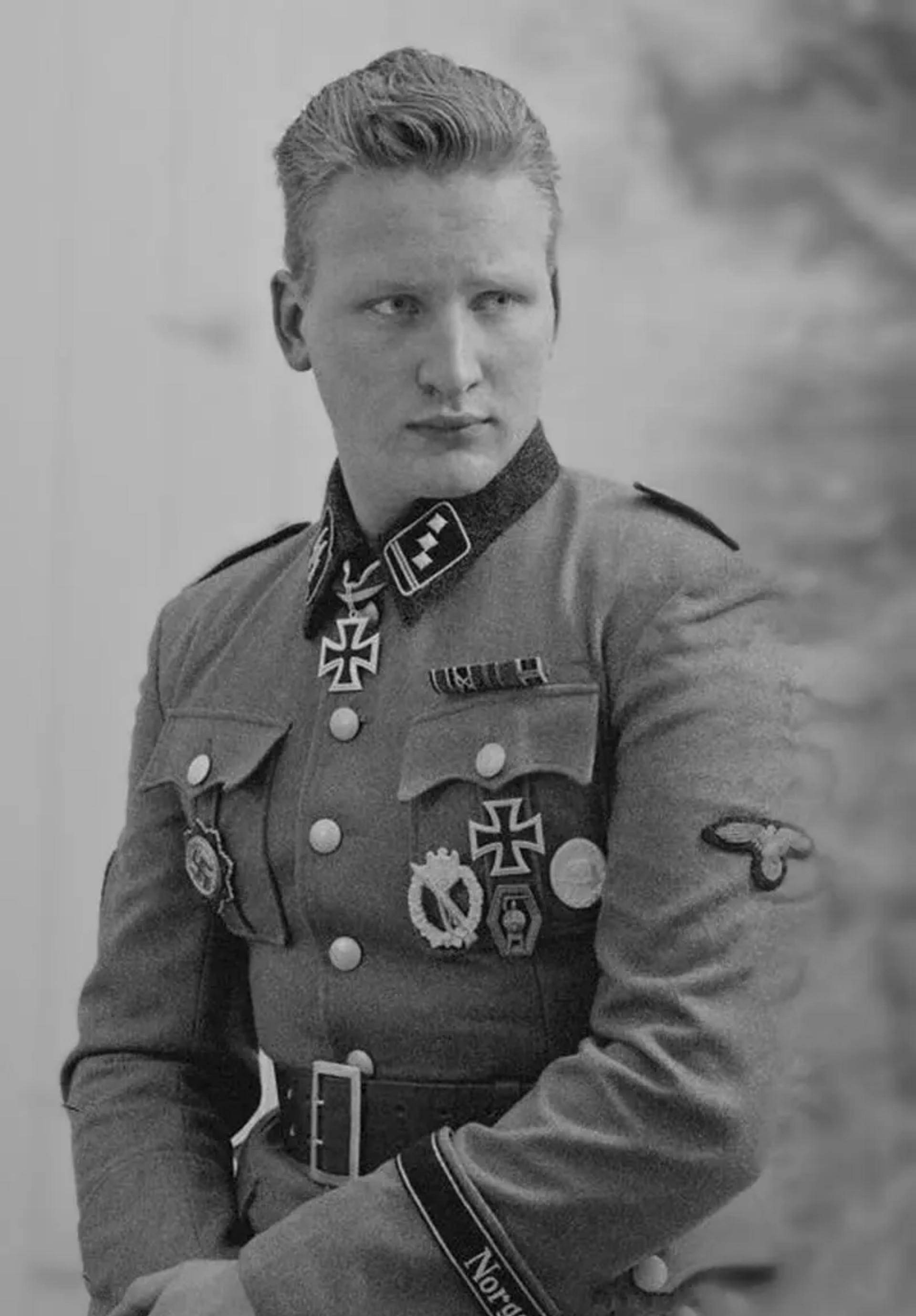 希特勒身高165图片