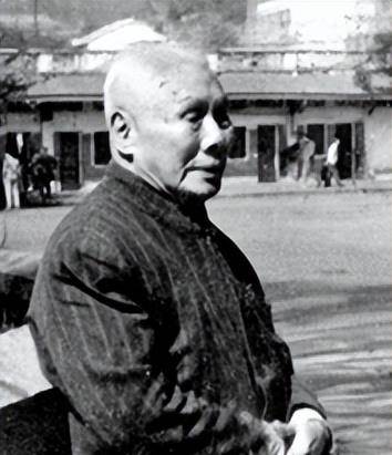 谈话的青年干部,才发现失踪14年的父亲竟是特工_曾希圣_项南真_梁明德