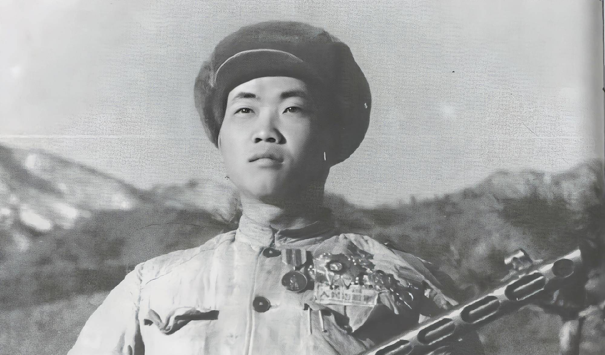 单兵作战天花板:一人坚守阵地两天两夜,打退40次进攻,歼敌280