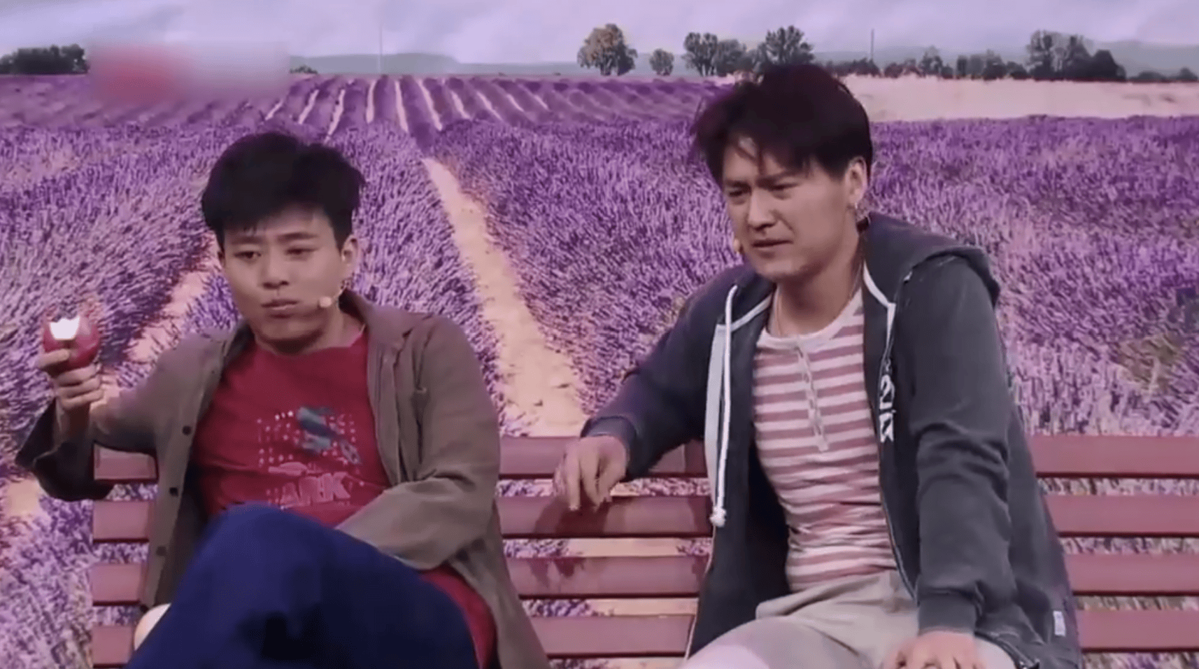 搞笑小品《分手男女》剧本完整版