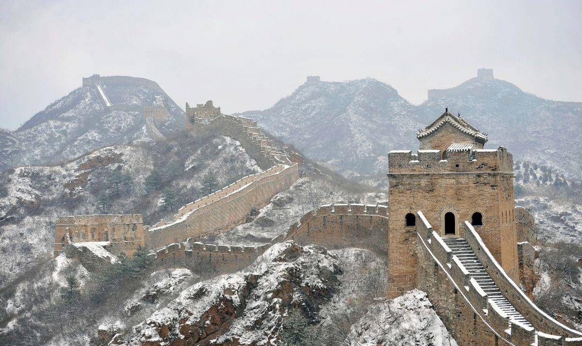 现代技术再造一座长城,要花多少钱?美日模仿建造成本高到吓人